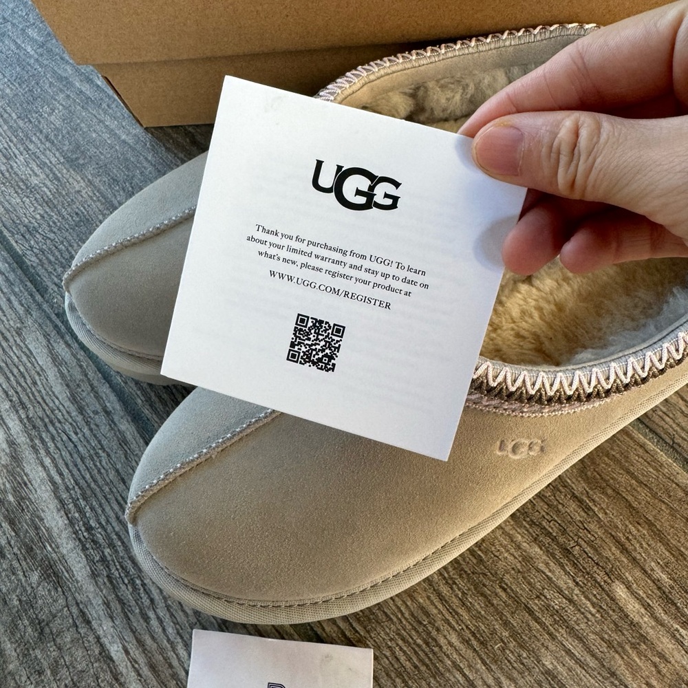 Brand New UGG Tasman Women’s Slippers W/5955 Goat - Picture 2 of 12